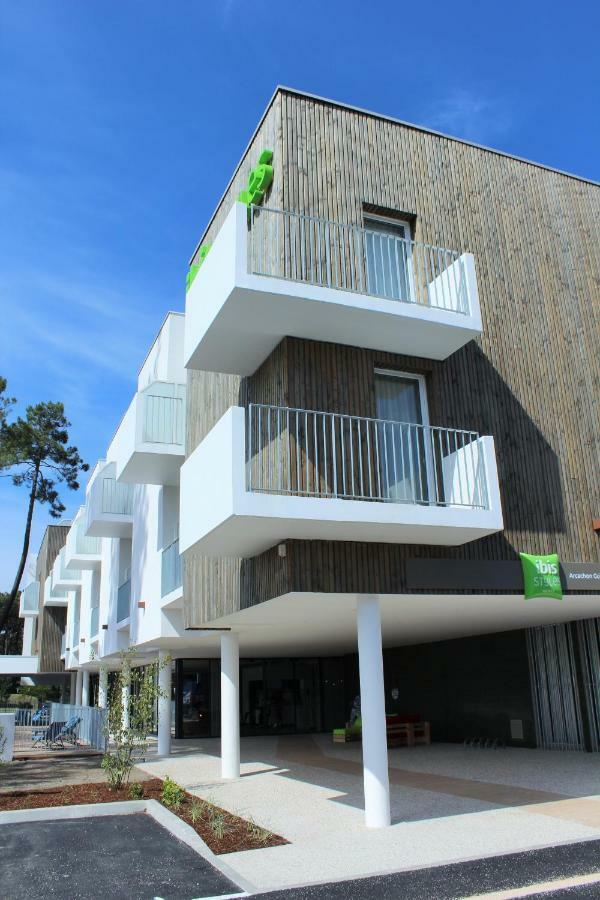 Ibis Styles Arcachon Gujan Mestras Bagian luar foto